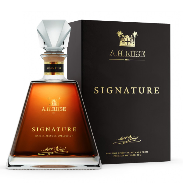 A.H. Riise Signature (0,7L)